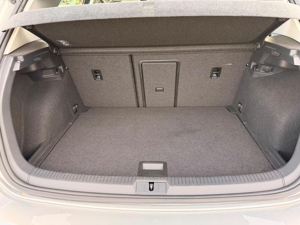 2015 Volkswagen Golf thumbnail 54