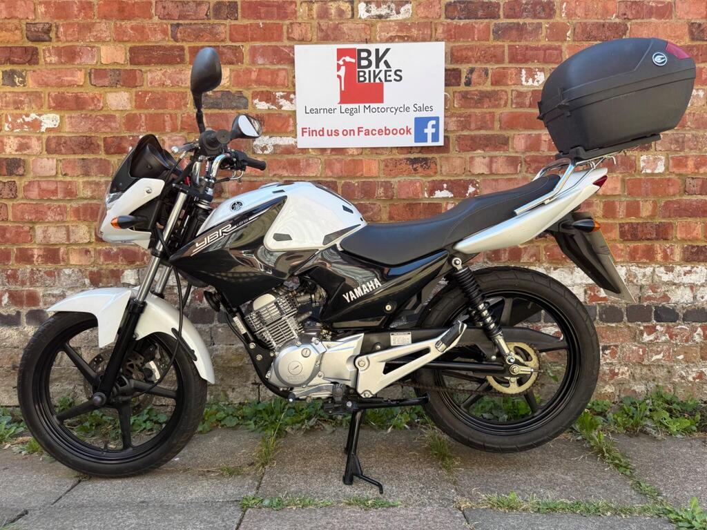 Yamaha YBR 125 Naked 125