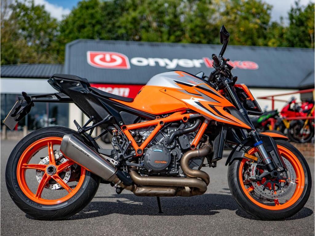 KTM 1290 Super Duke R