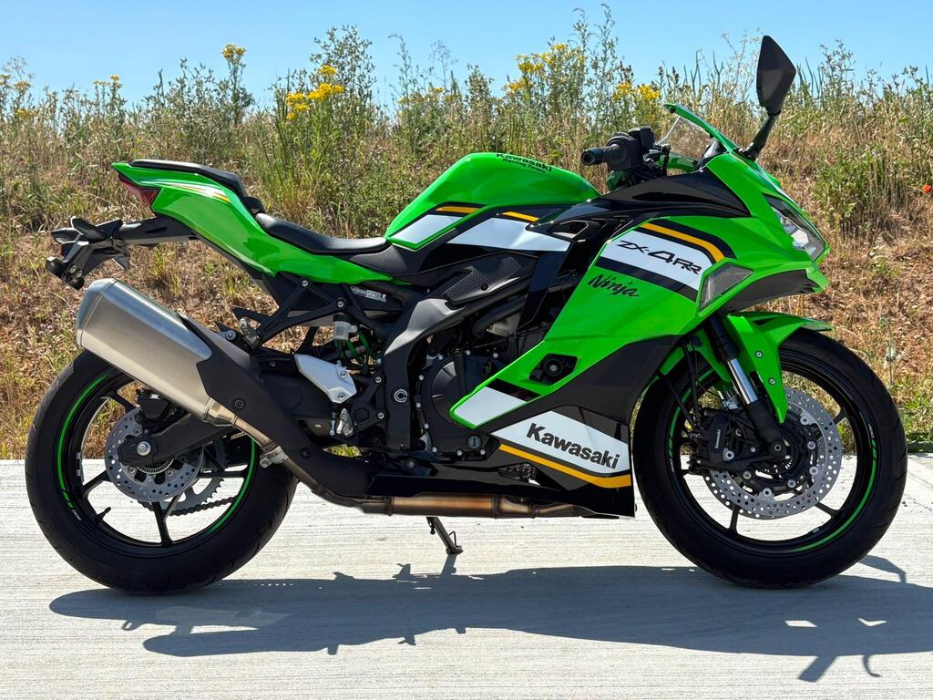 Kawasaki Ninja ZX-4RR