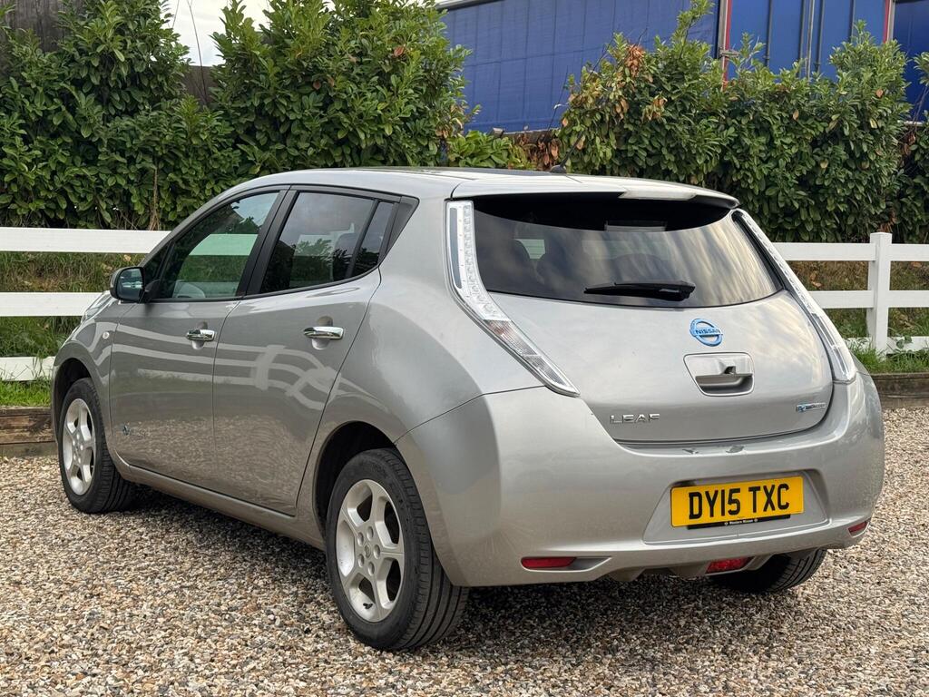 Nissan Leaf 24kWh Acenta Auto 5dr thumbnail 19