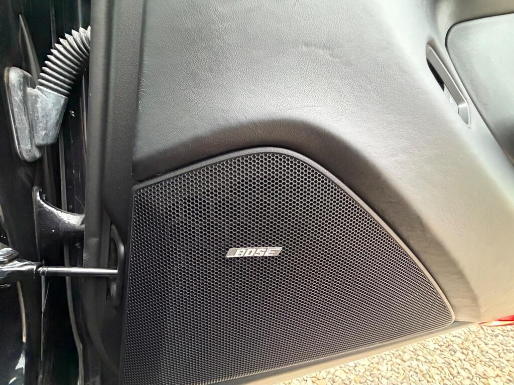 2015 Porsche Panamera thumbnail 50