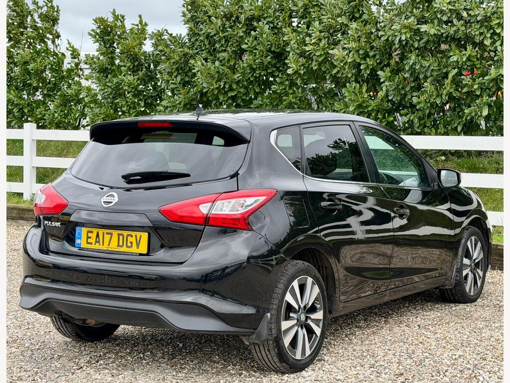 2017 Nissan Pulsar thumbnail 13