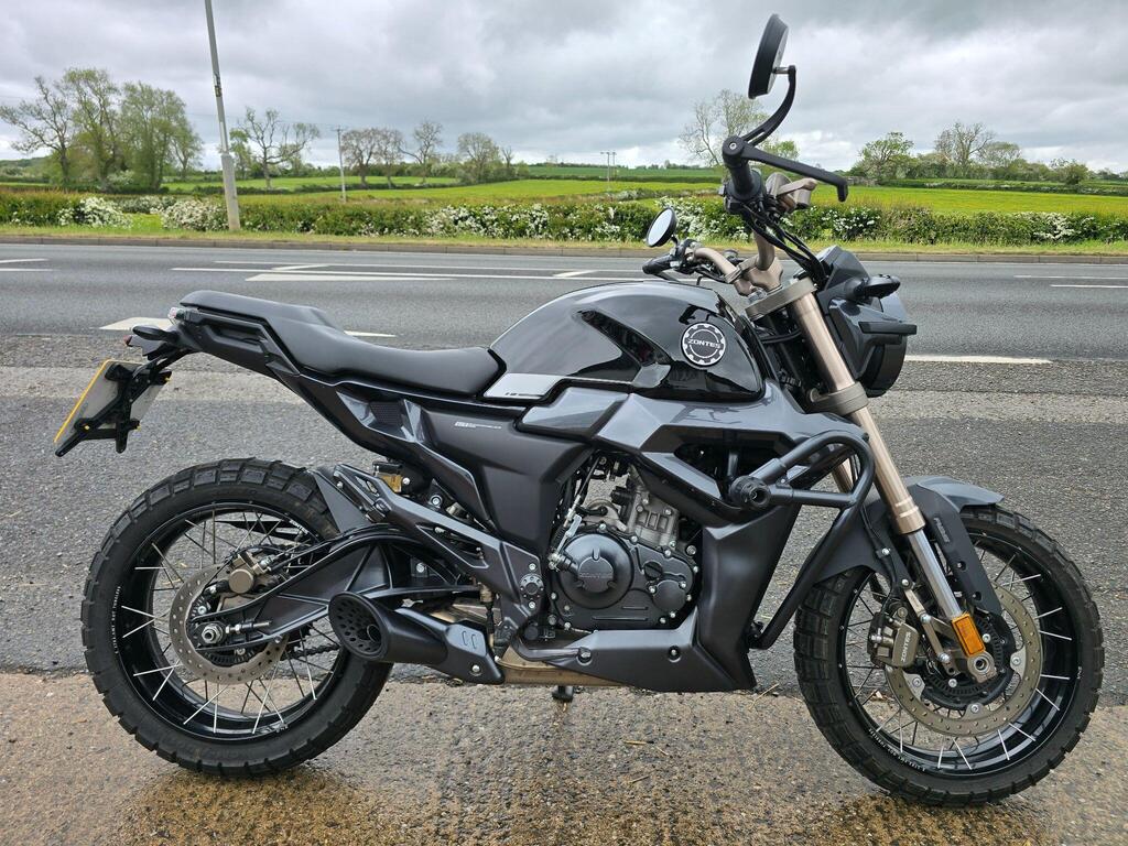 Zontes ZT125-G1 Naked 125 Euro 5