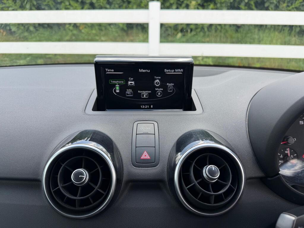 2017 Audi A1 thumbnail 35