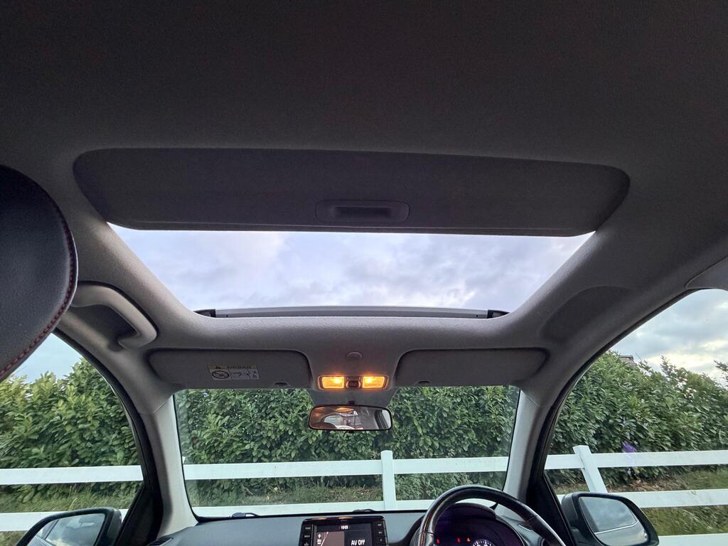 2018 Kia Picanto thumbnail 35