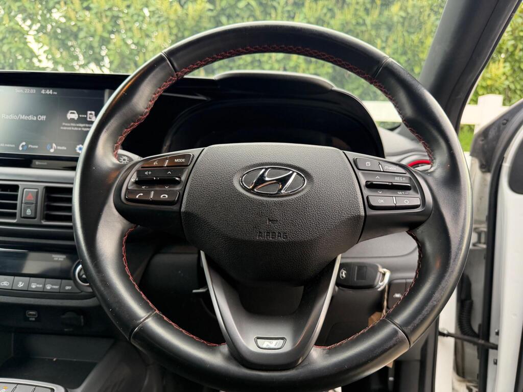 2022 Hyundai i10 thumbnail 36