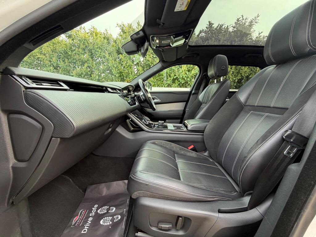 2017 Land Rover Range Rover Velar thumbnail 42