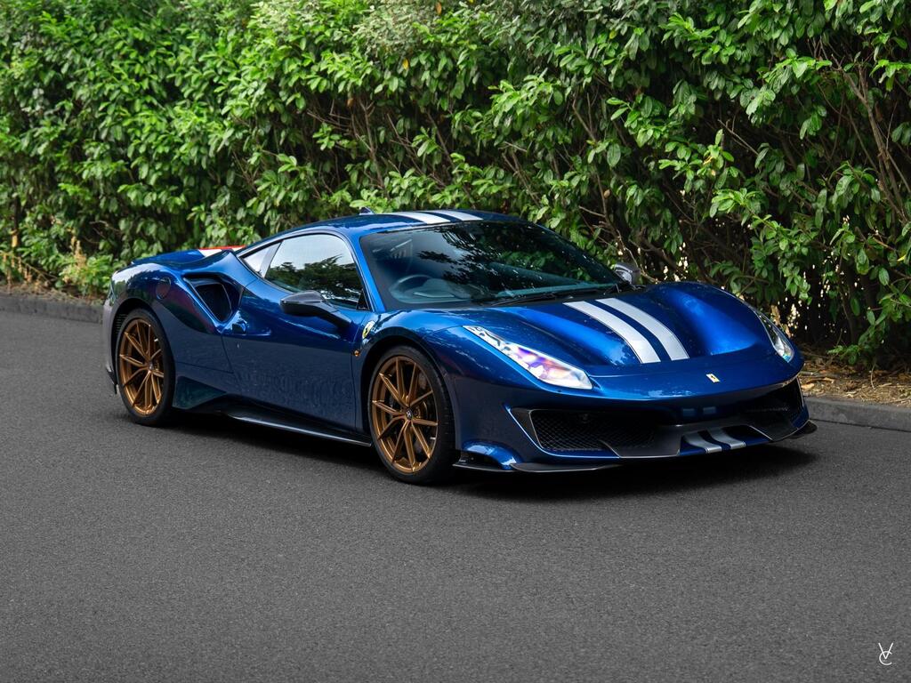 Ferrari 488 Pista