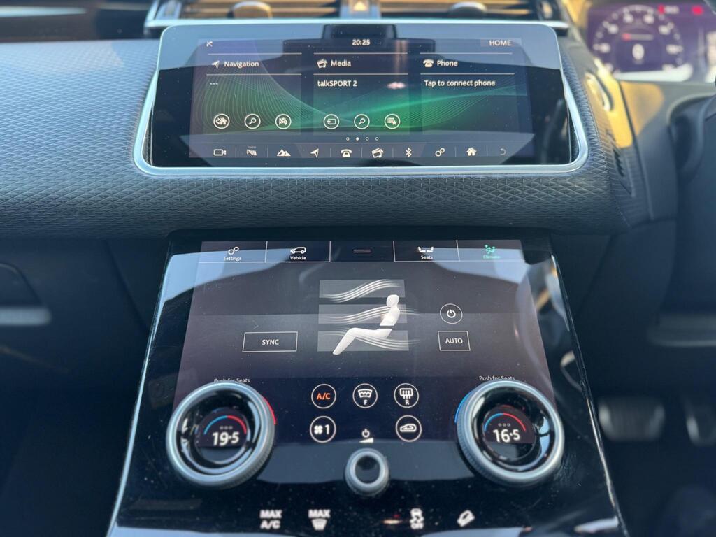 Land Rover Range Rover Velar 2.0 D240 R-Dynamic S Auto 4WD Euro 6 (s/s) 5dr thumbnail 32