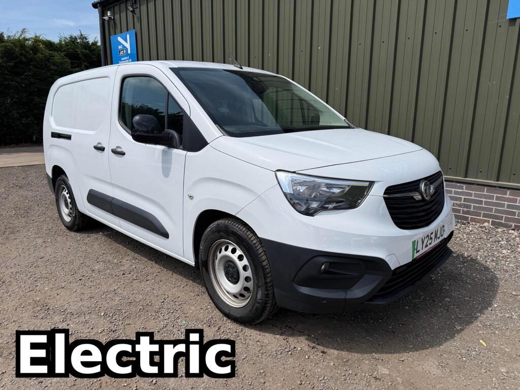 Vauxhall Combo Electric Combi Van 2300 50kWh Dynamic Van AUTO L2
