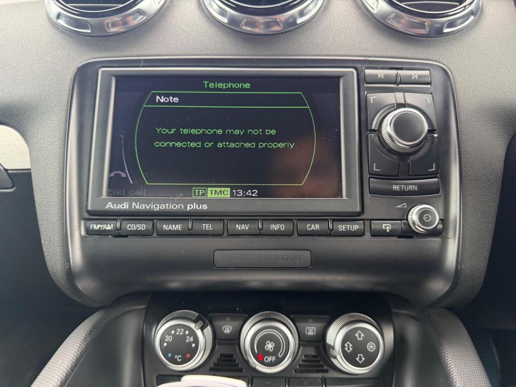 2012 Audi TT thumbnail 26