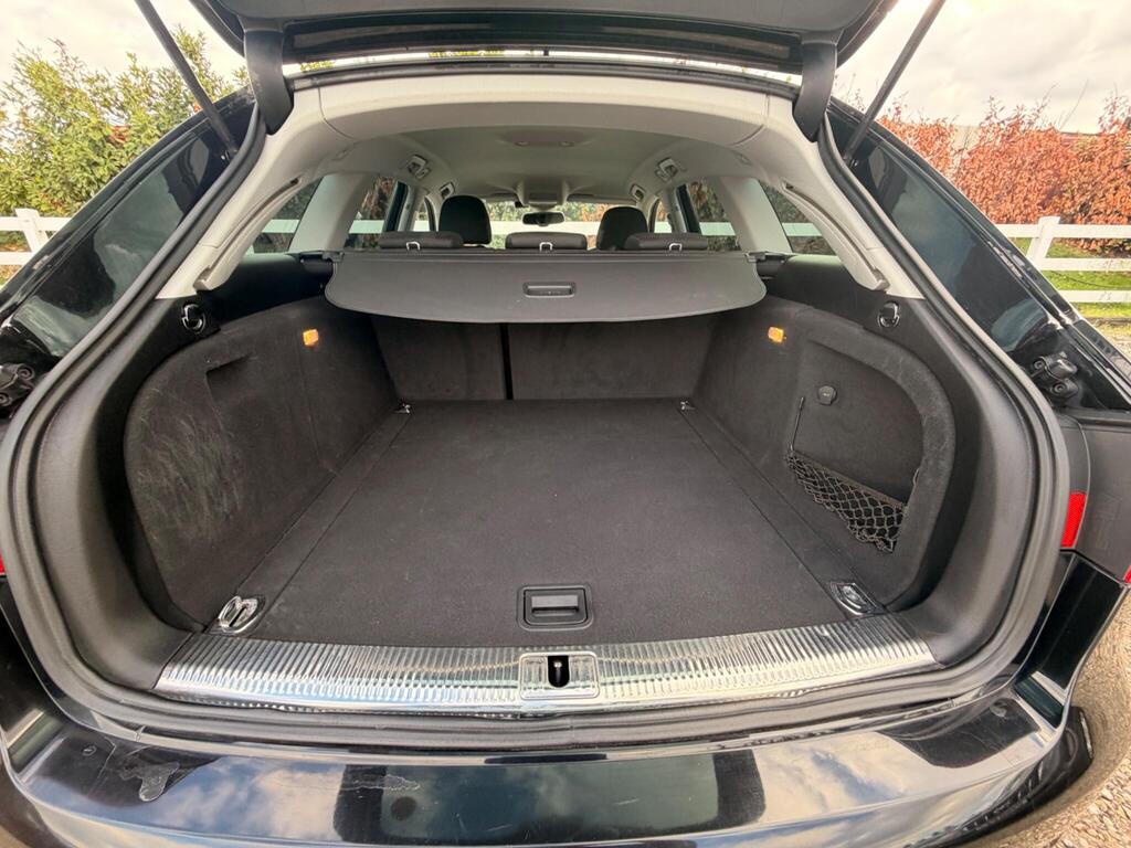 2014 Audi A4 Avant thumbnail 45