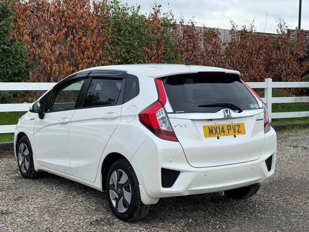2014 Honda Jazz thumbnail 9