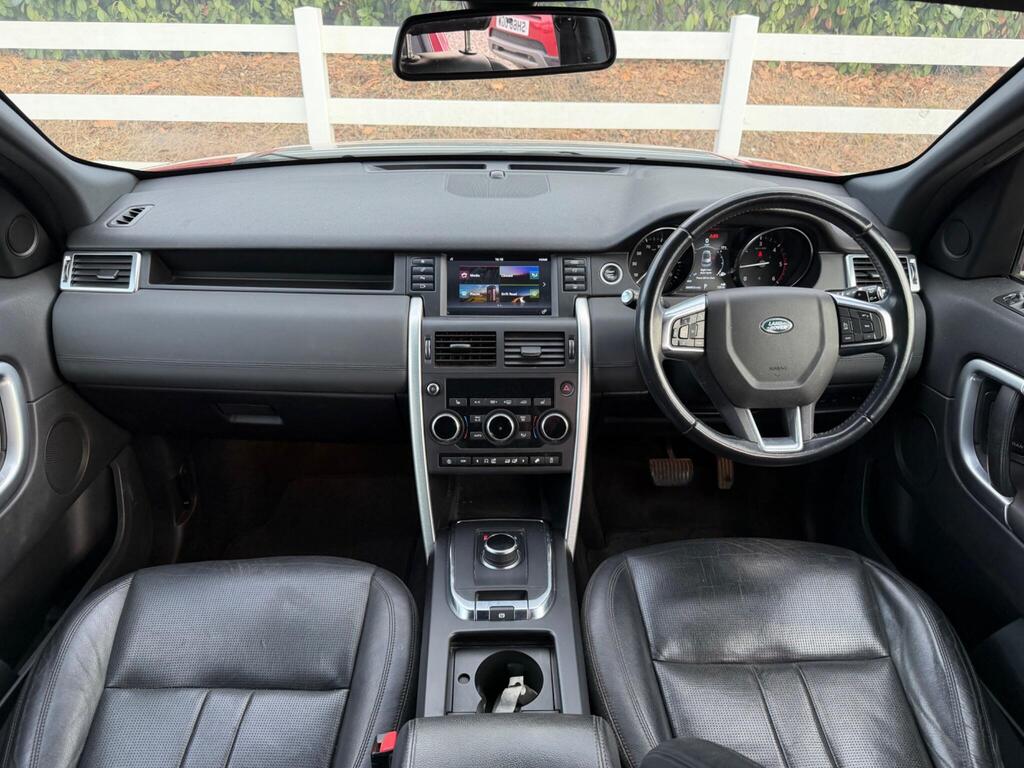 2018 Land Rover Discovery Sport thumbnail 2