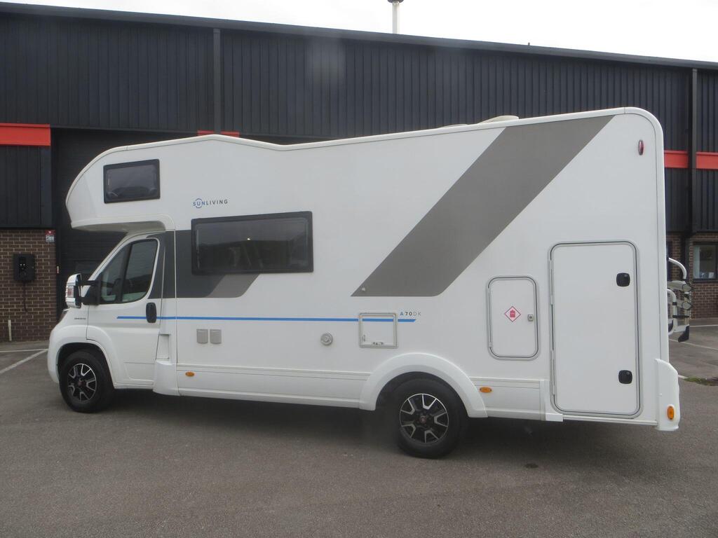 Sun Living A-70DK Motorhome Automatic gearbox Supplied with 12 months mot & full habitation service.