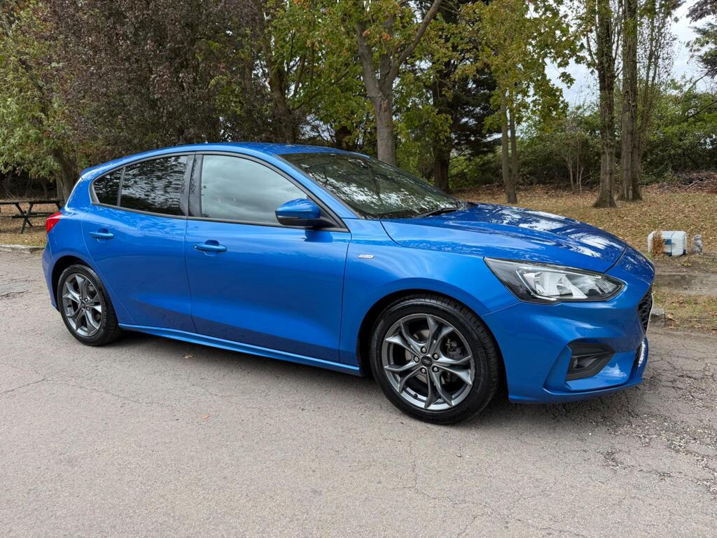Ford Focus Hatchback 1.0T EcoBoost ST-Line Euro 6 (s/s) 5dr