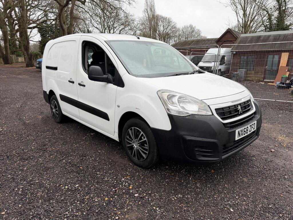 Peugeot Partner Combi Van 1.6 BlueHDi 744 S L2 6dr