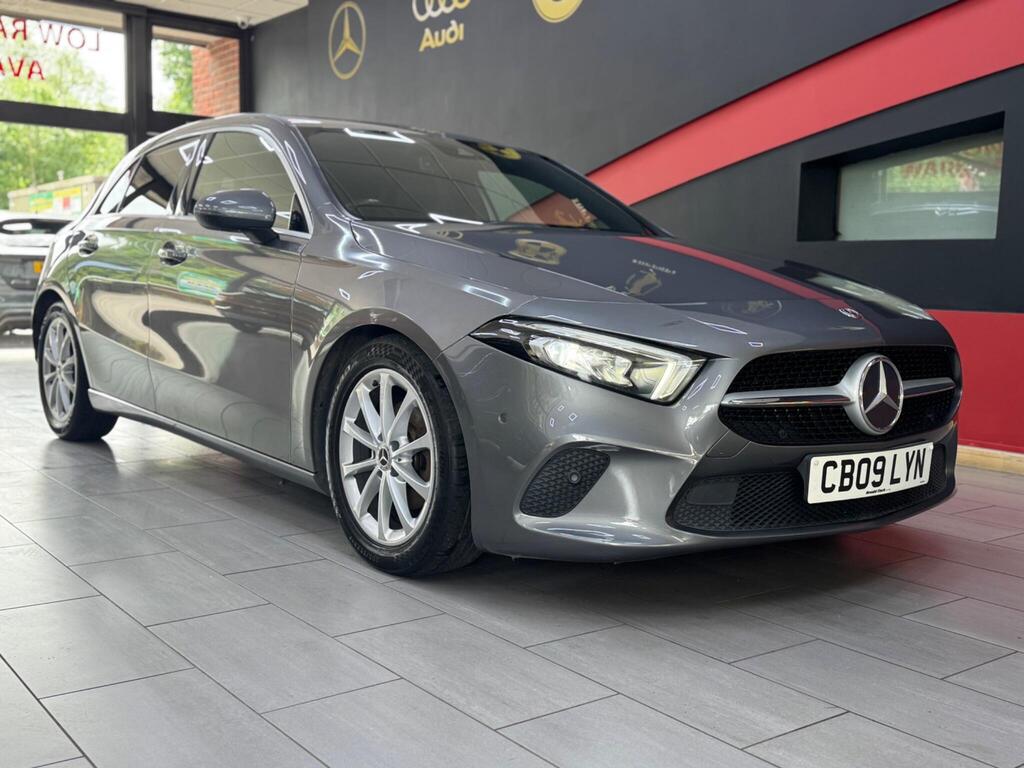 Mercedes-Benz A Class Hatchback 1.5 A180d Sport (Executive) 7G-DCT Euro 6 (s/s) 5dr
