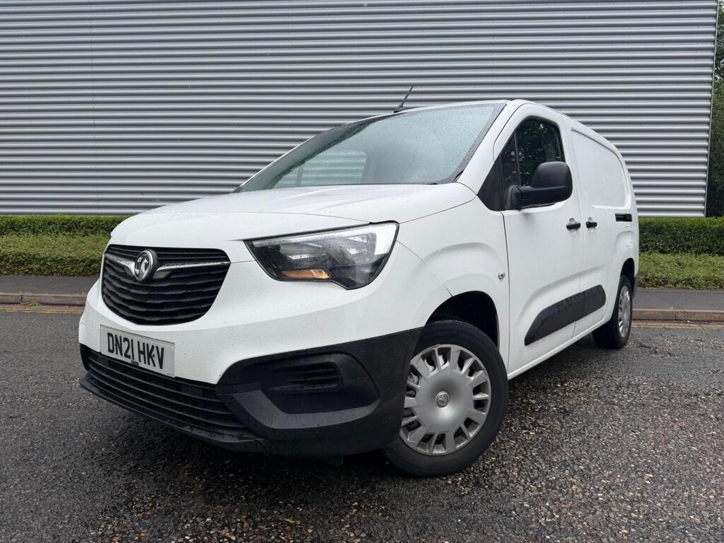 Vauxhall Combo Panel Van 1.5 Turbo D 2300 Dynamic L2 H1 Euro 6 4dr