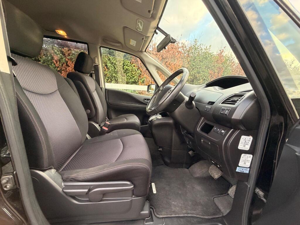 2013 Nissan Serena thumbnail 27