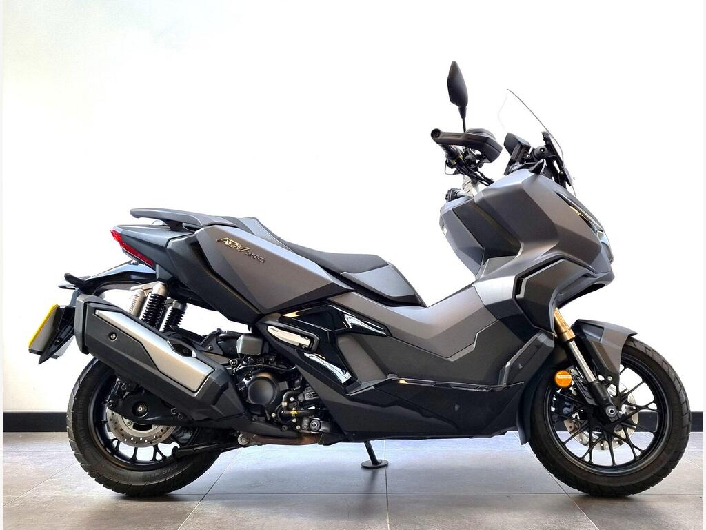 Honda ADV 350