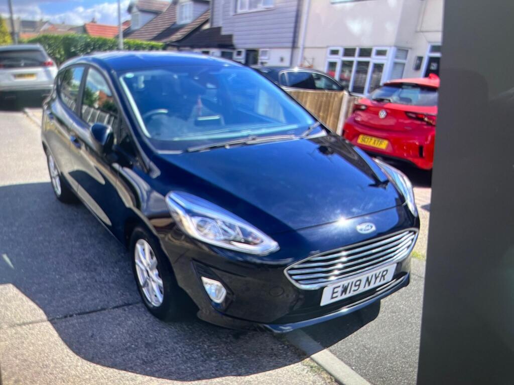 Ford Fiesta Hatchback 1.1 Ti-VCT Zetec Euro 6 (s/s) 5dr