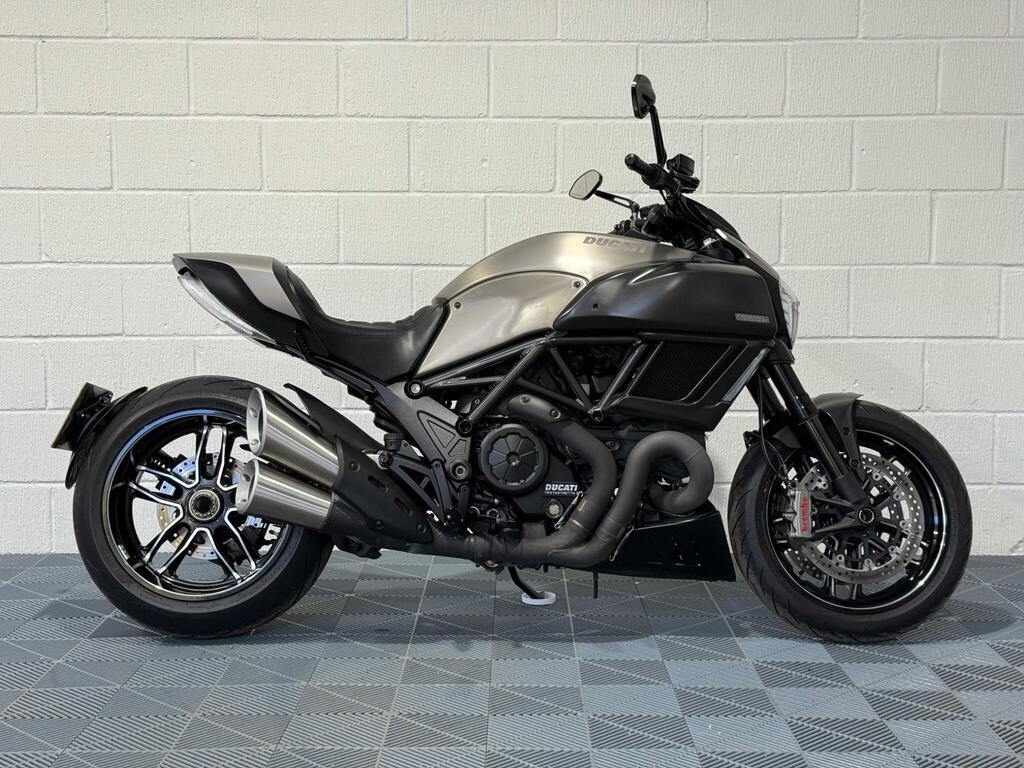 Ducati Diavel