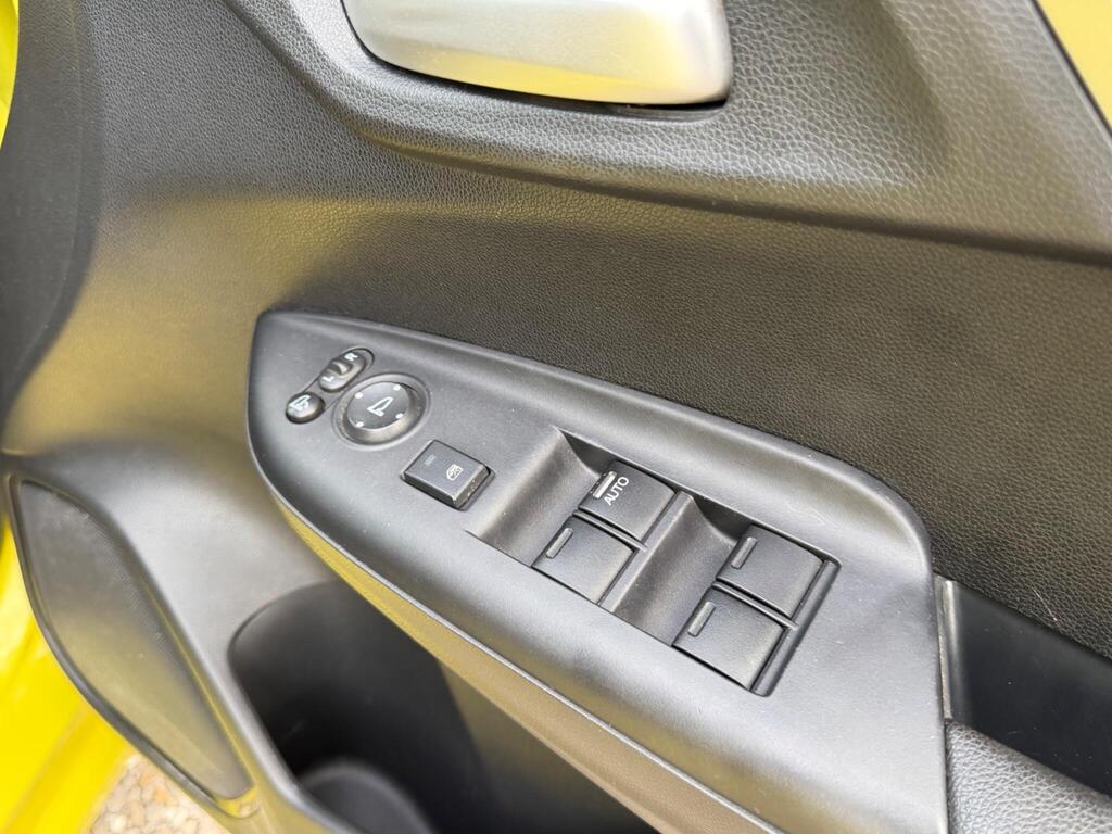2014 Honda Jazz thumbnail 22
