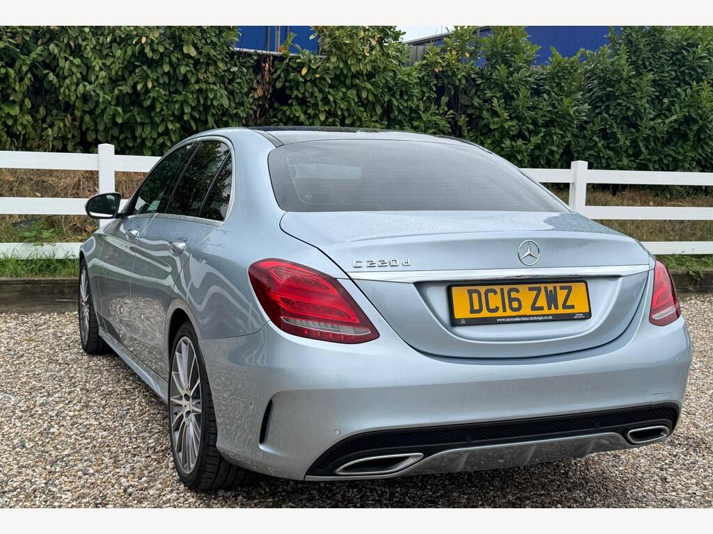 Mercedes-Benz C Class 2.1 C220d AMG Line (Premium) 7G-Tronic+ Euro 6 (s/s) 4dr thumbnail 24