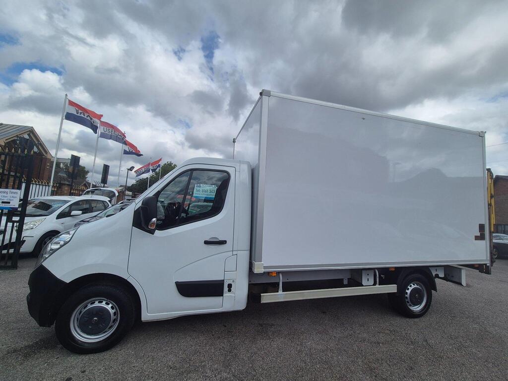 Vauxhall Movano
