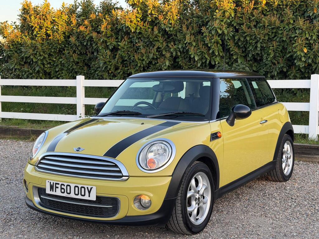 2010 MINI Hatch thumbnail 8