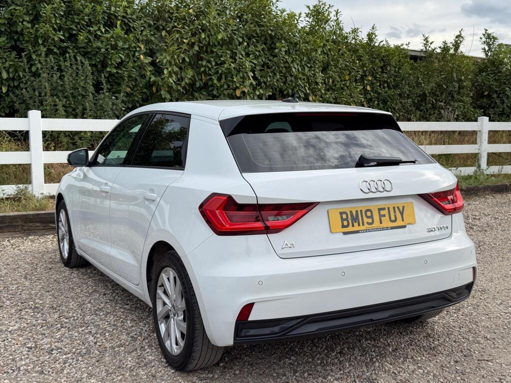 2019 Audi A1 thumbnail 3