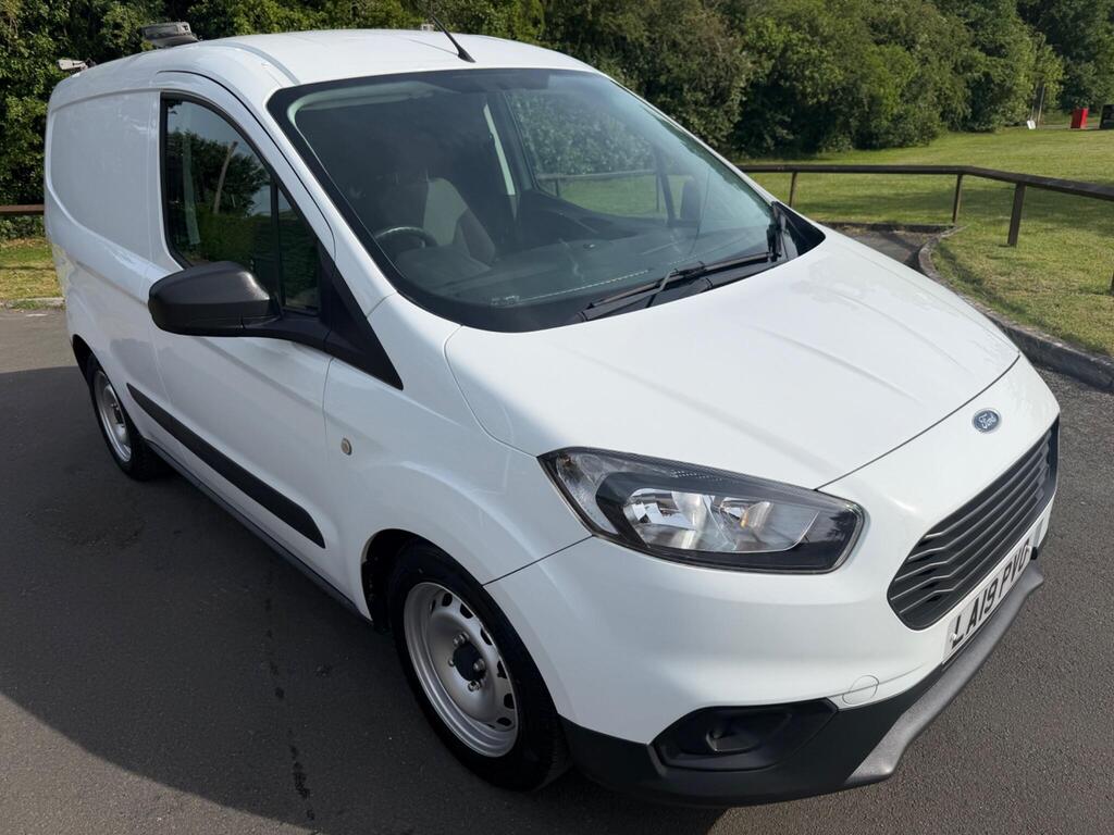 Ford Transit Courier Panel Van 1.5 TDCi L1 Euro 6 5dr