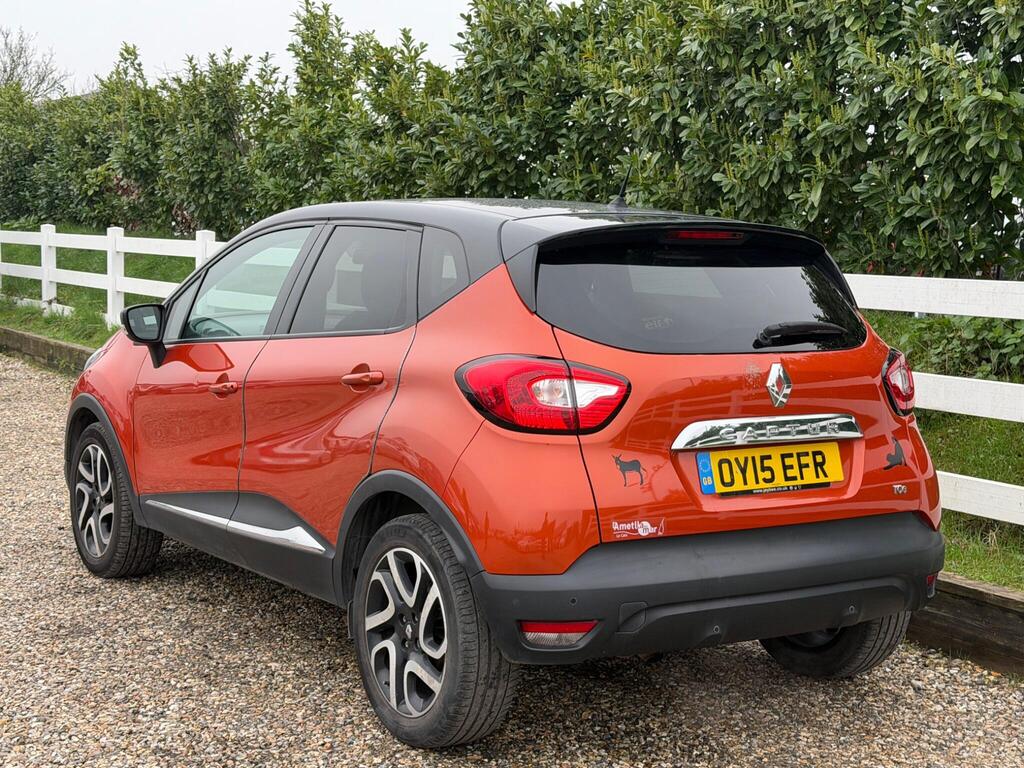 2015 Renault Captur thumbnail 8
