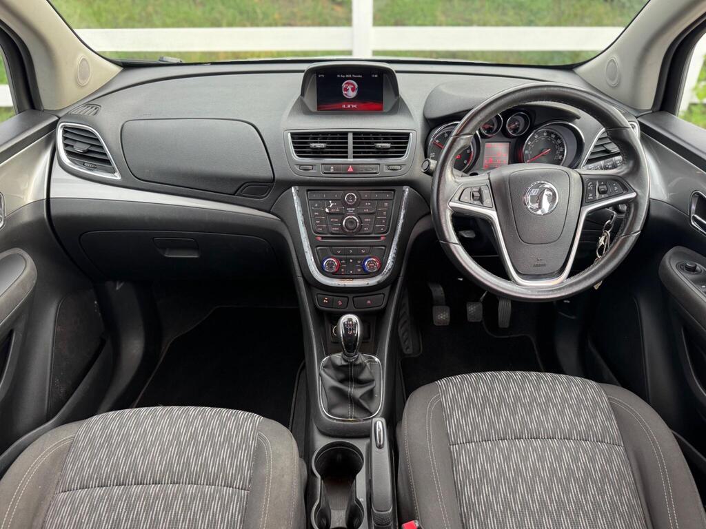 Vauxhall Mokka 1.6 CDTi Tech Line 4WD Euro 6 (s/s) 5dr thumbnail 2