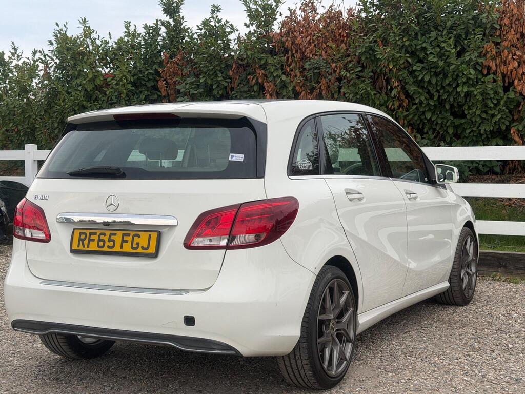 2015 Mercedes-Benz B Class thumbnail 14
