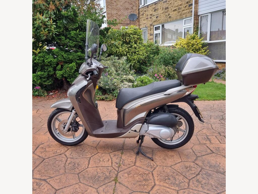 Honda SH125i