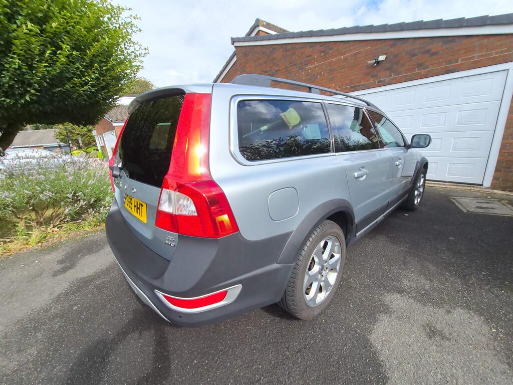 Volvo XC70
