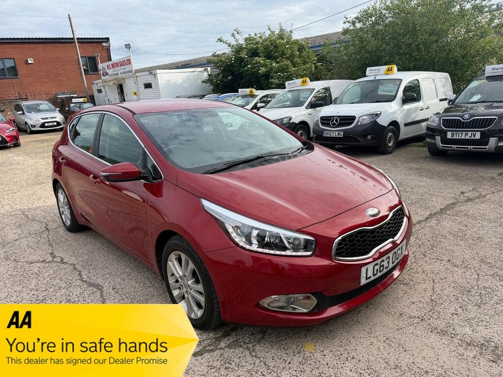 Kia Ceed Hatchback 1.6 CRDi 2 Auto Euro 5 5dr