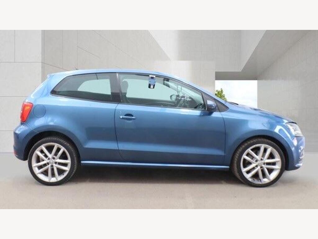 2015 Volkswagen Polo thumbnail 7