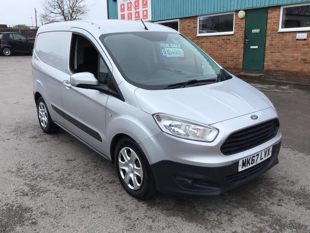 Ford Transit Courier Panel Van 1.5 TDCi Trend L1 Euro 6 5dr