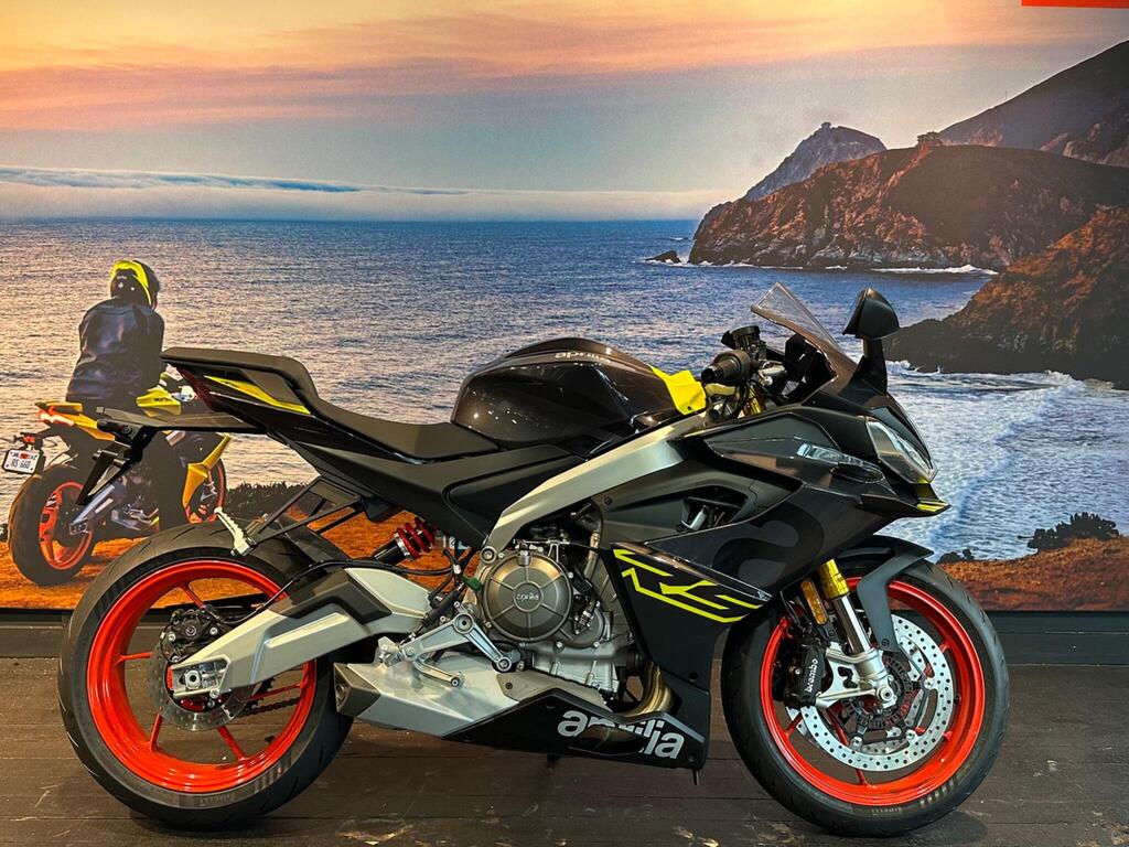 Aprilia RS 660