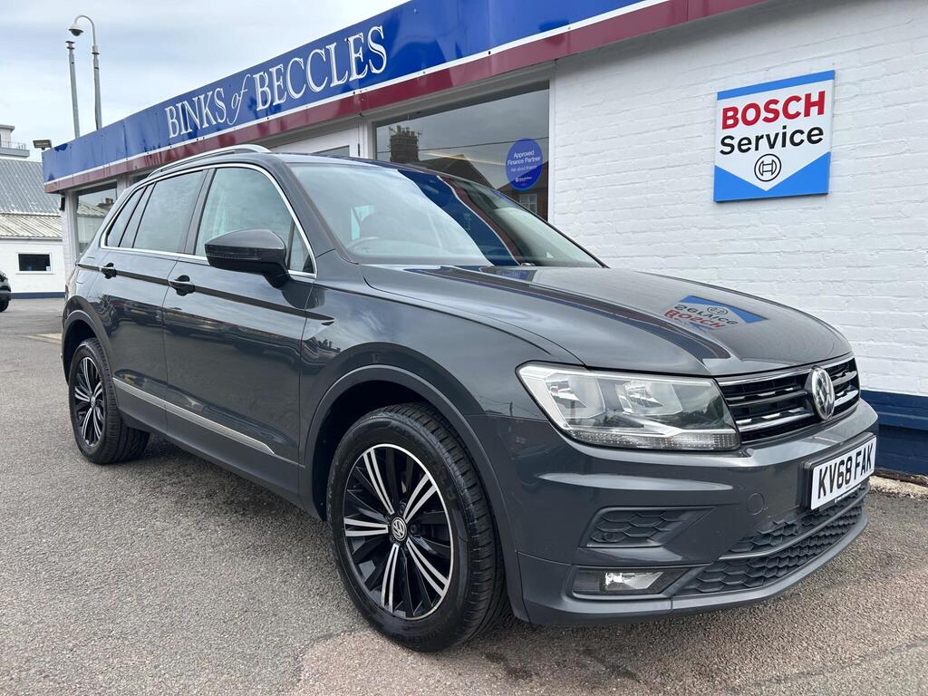 Volkswagen Tiguan SUV 2.0 TDI SE Navigation DSG 4Motion Euro 6 (s/s) 5dr