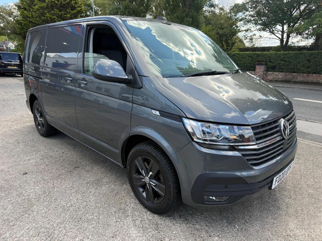 Volkswagen Transporter Panel Van 2.0 TDI T32 Highline DSG FWD SWB Euro 6 (s/s) 5dr