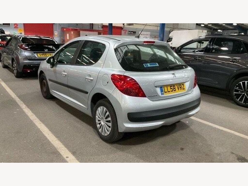 2008 Peugeot 207 thumbnail 3