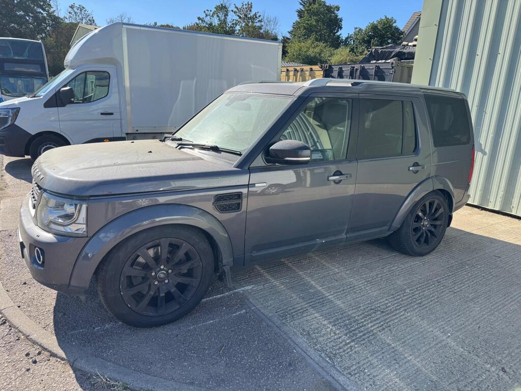 Land Rover Discovery 4