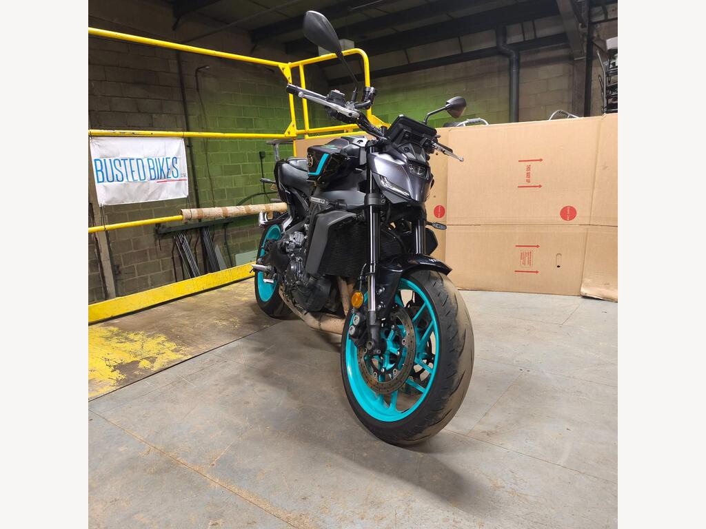 Yamaha MT-09