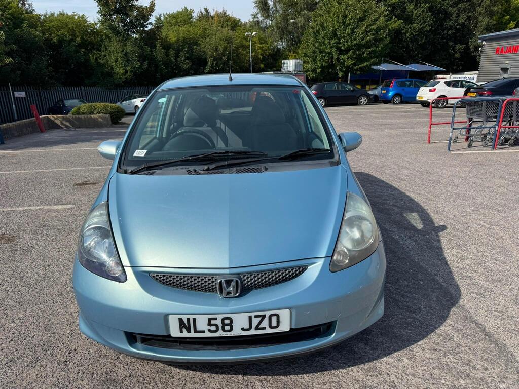 Honda Jazz Hatchback 1.4 i-DSI SE CVT-7 5dr