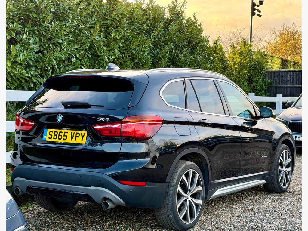 2015 BMW X1 thumbnail 15